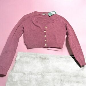 Mauve Cropped Button-Up Cardigan